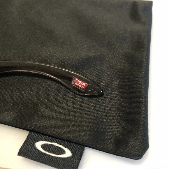 OAKLEY HOLBROOK USA Flag Smoke Gray Frame Polarized Lenses 9102 - Picture 9 of 9